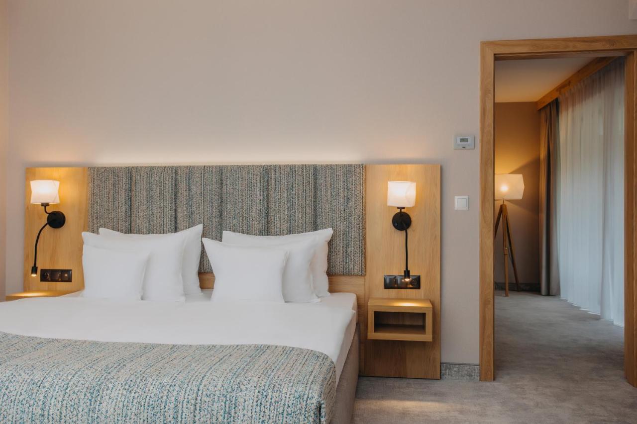 Platinum Mountain Hotel&Spa Szklarska Poręba Εξωτερικό φωτογραφία A bedroom at the hotel