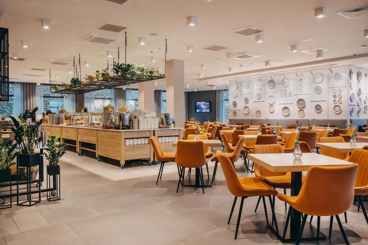 Platinum Mountain Hotel&Spa Szklarska Poręba Εξωτερικό φωτογραφία The lounge at London Heathrow Airport